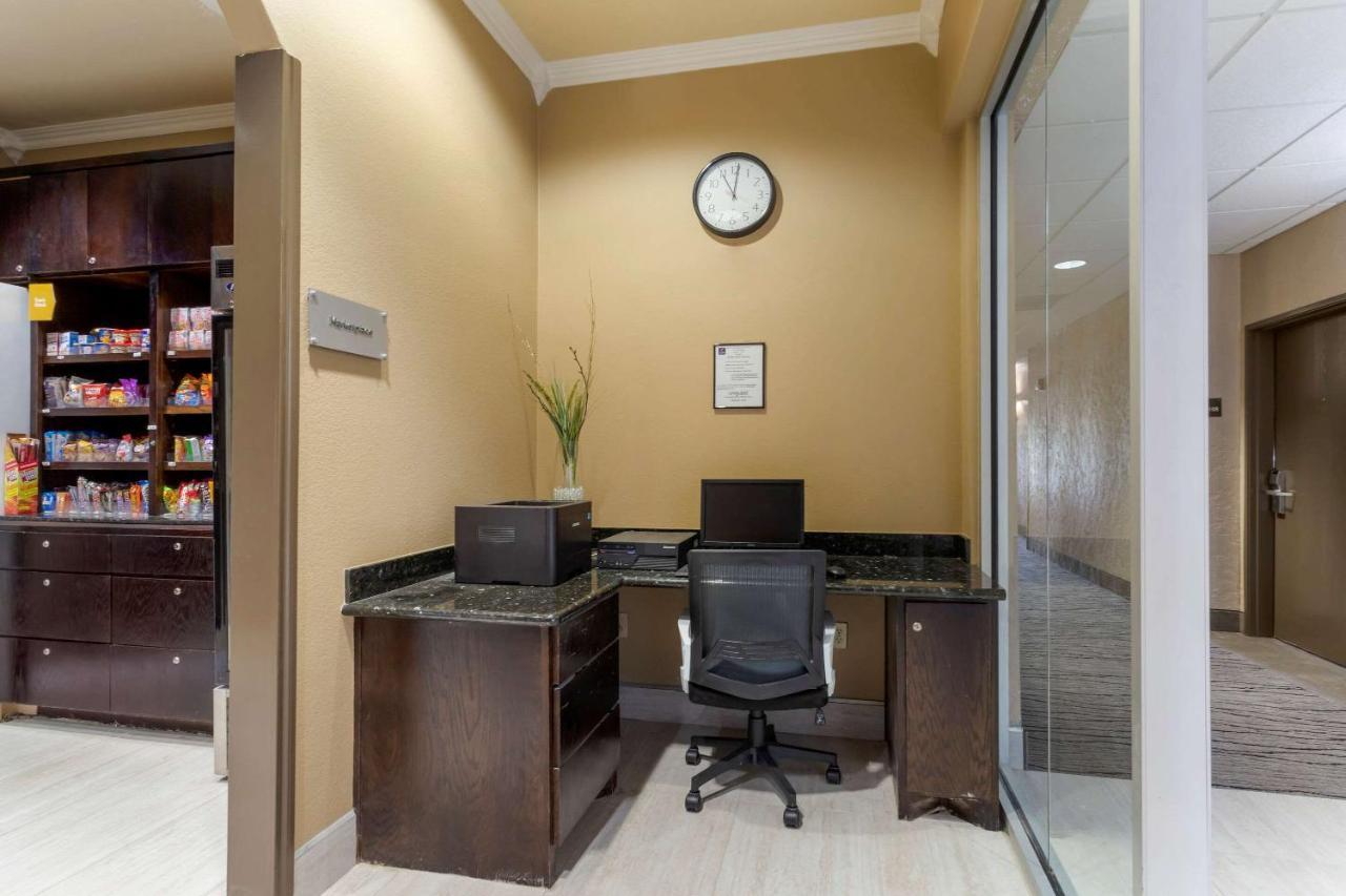 Comfort Suites Kingwood Houston North Humble 59 Extérieur photo